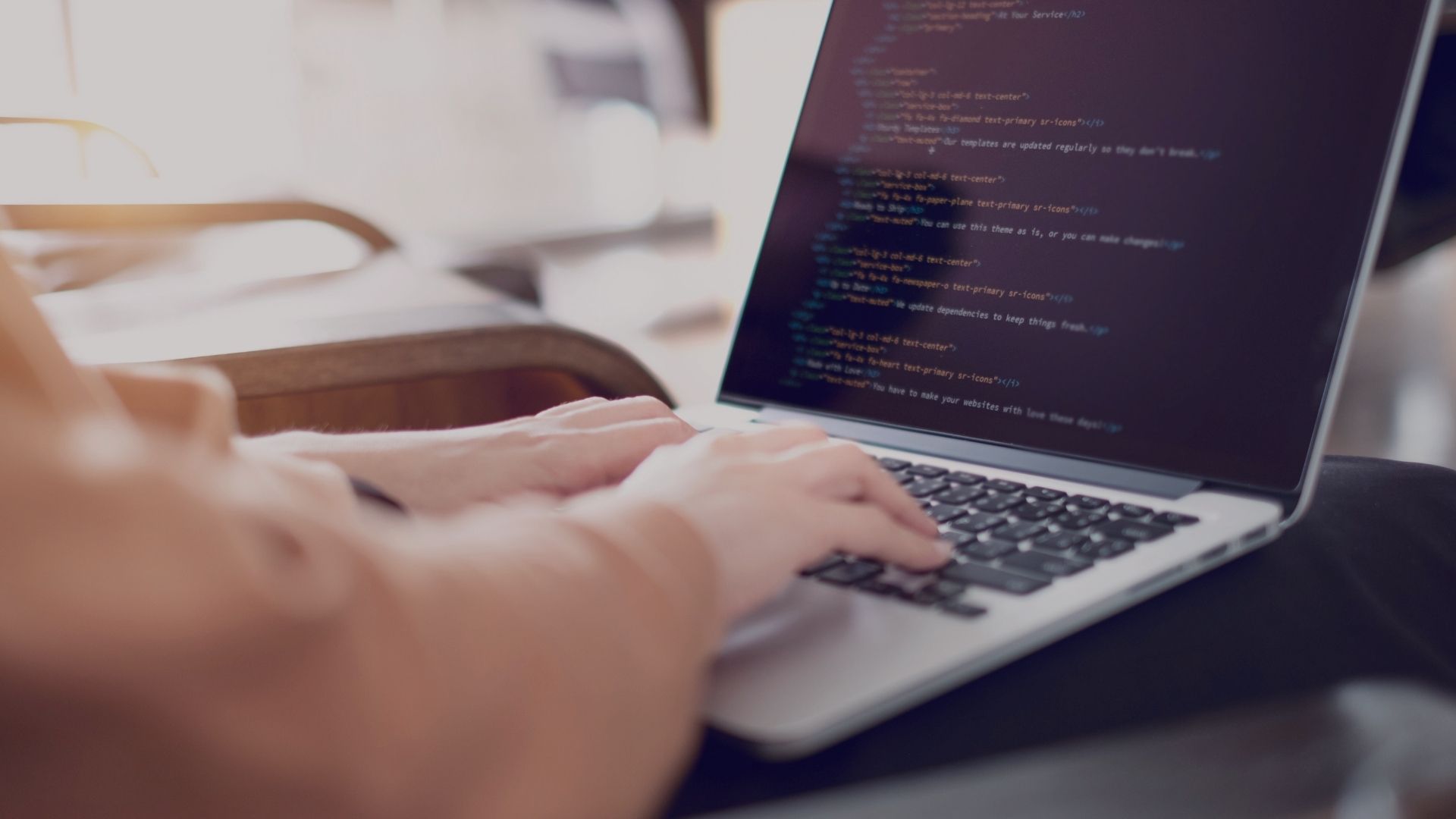 Apa Saja Jenis dan Tugas Web Developer?