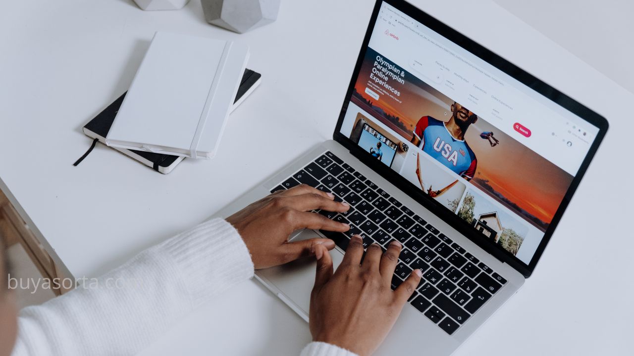 Web Browser Terbaik - Browser adalah software yang digunakan untuk membuka halaman website. Saat ini sudah banyak browser terbaik dengan fitur-fitur mumpuni yang bisa digunakan. Namun, banyaknya pilihan itu justru bisa membuat Anda bingung memilih browser tercepat untuk dipakai, kan?