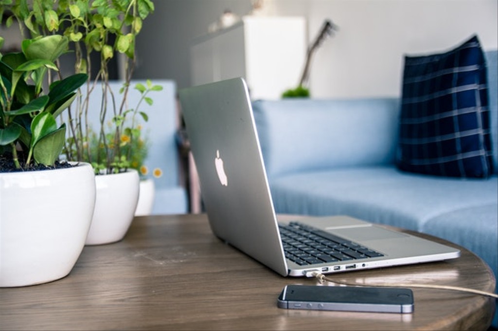 How to Copy Paste in MacBook