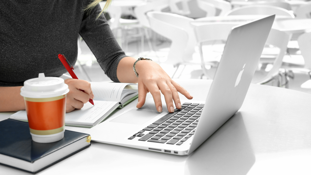 How to Copy on Macbook