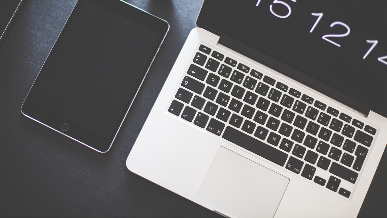 How to Copy and Paste on a Macbook Pro